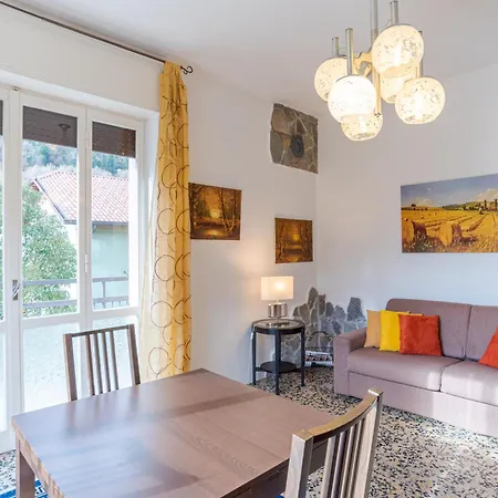 Guesthost - Cosy And Brigh Apartament Barni