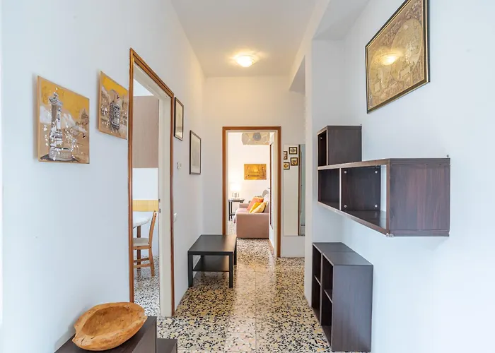 Guesthost - Cosy And Brigh * Barni