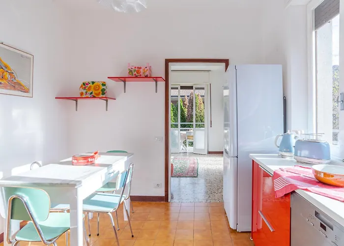 Апартаменты Guesthost - Cosy And Brigh Barni